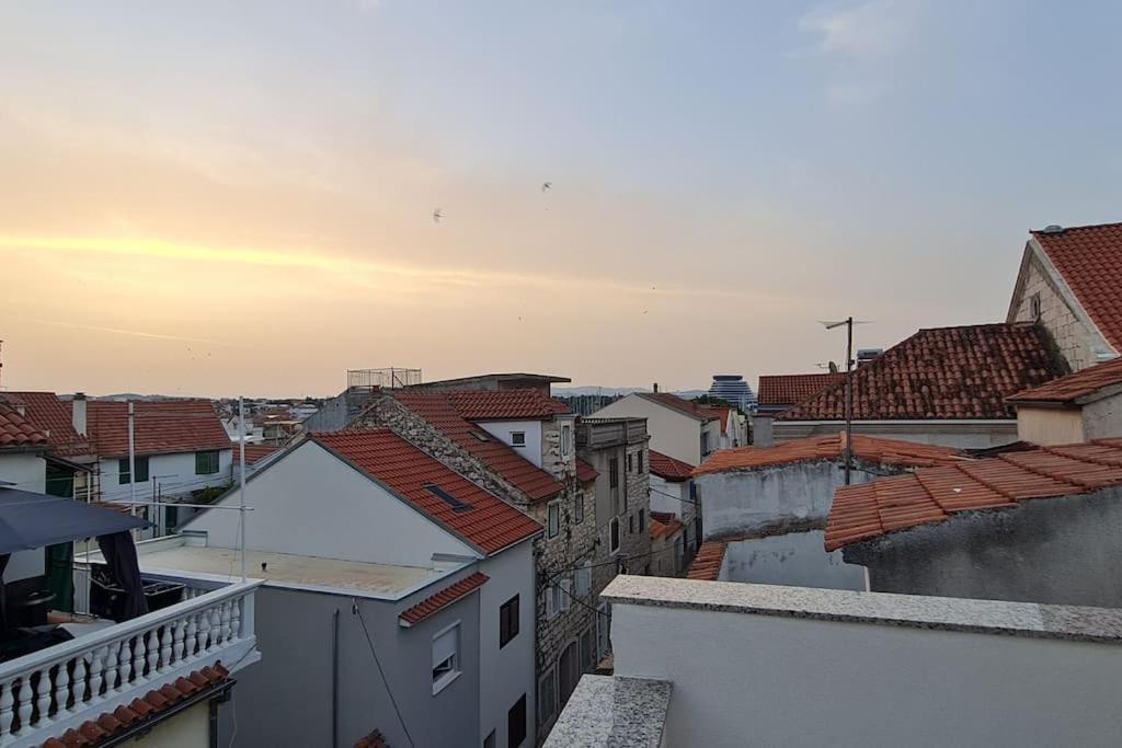 Apartmani Centar Vodice Exteriör bild